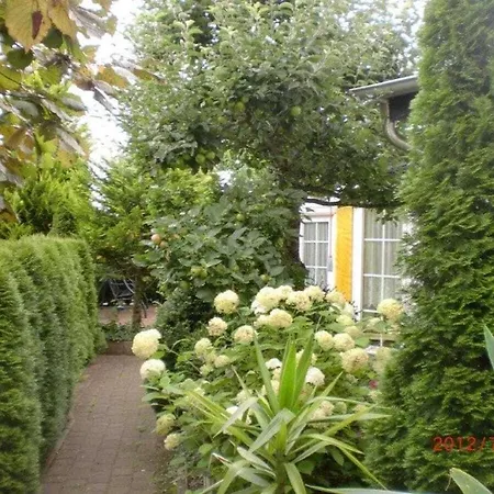 Сasa de vacaciones With 2 Bedrooms *