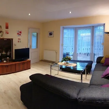 With 2 Bedrooms *